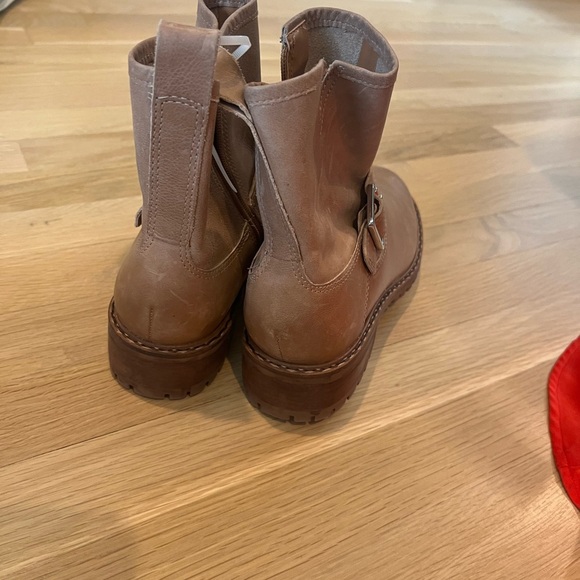 Lucky Brand Ankle Boot size 9.5 nwot - Picture 4 of 5